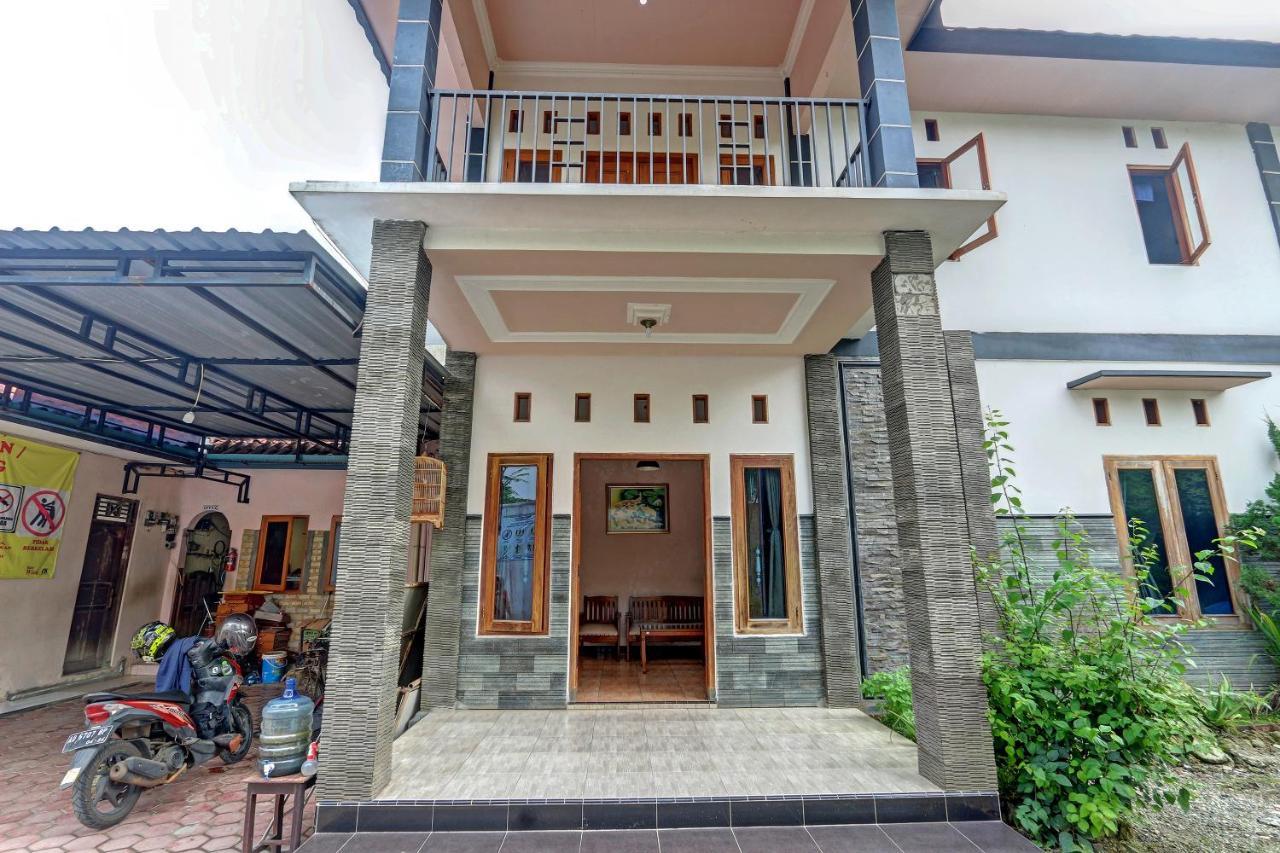 Hotel Wisma Ck Kebumen 外观 照片