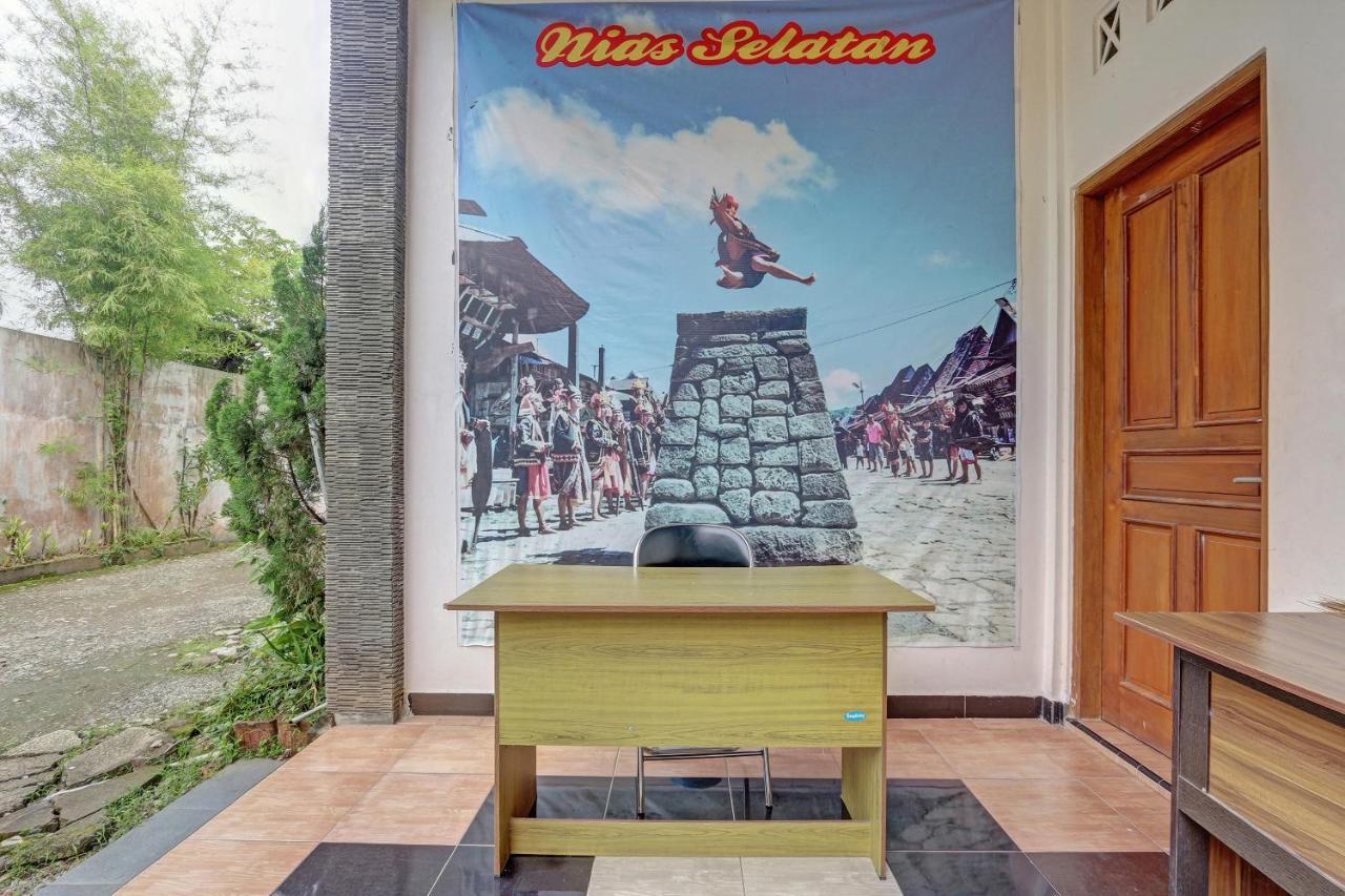 Hotel Wisma Ck Kebumen 外观 照片