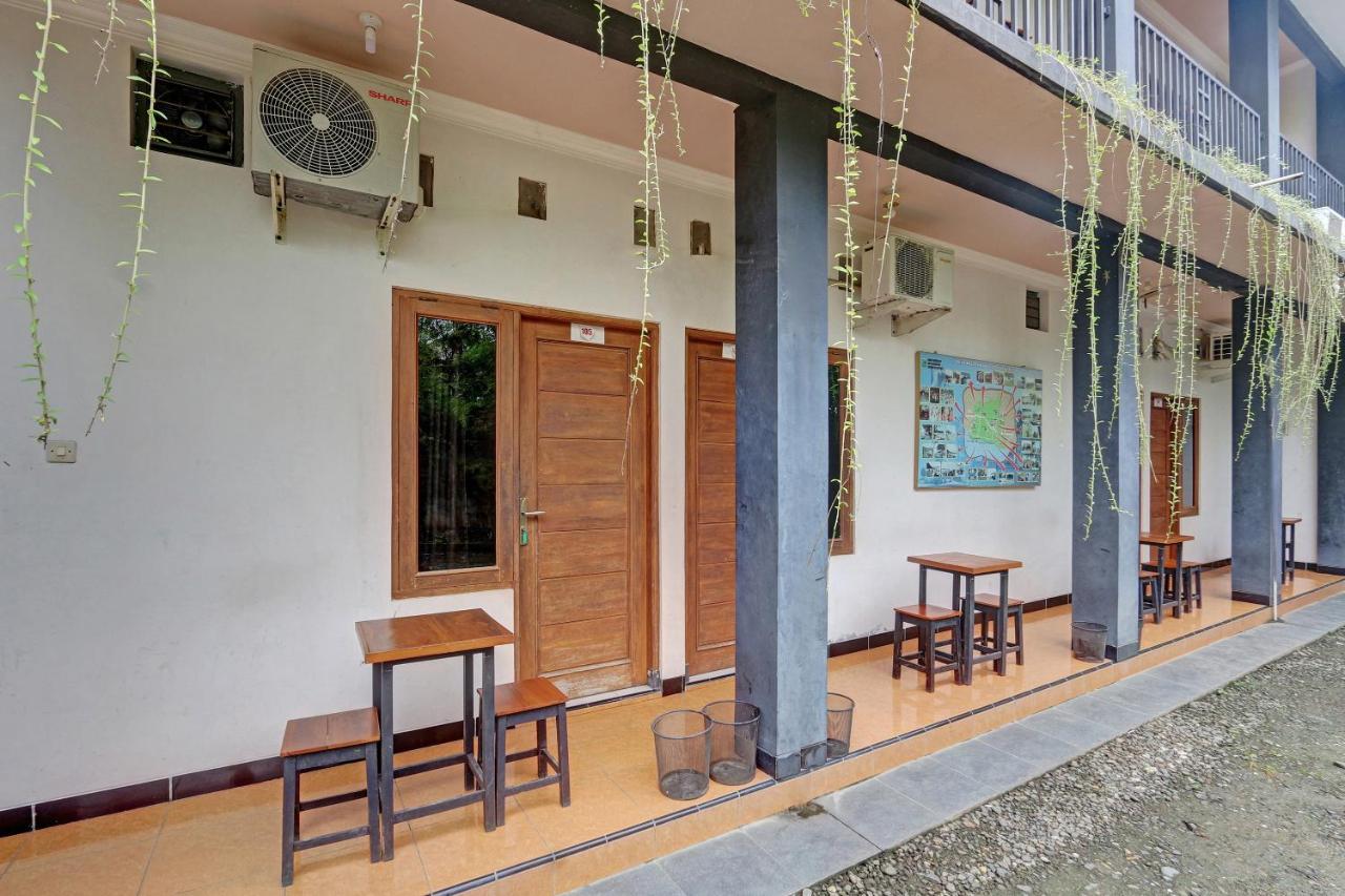 Hotel Wisma Ck Kebumen 外观 照片