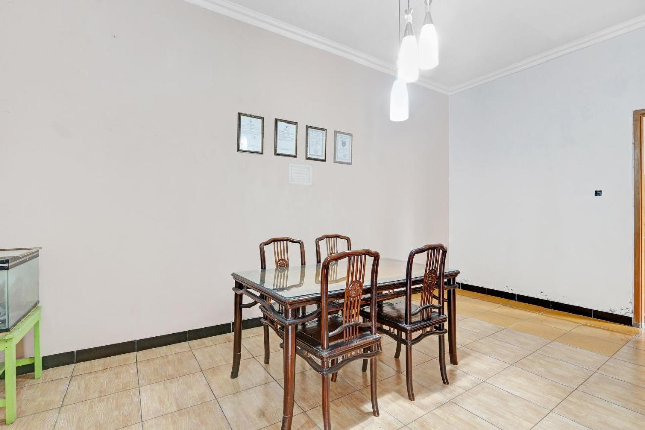Hotel Wisma Ck Kebumen 外观 照片